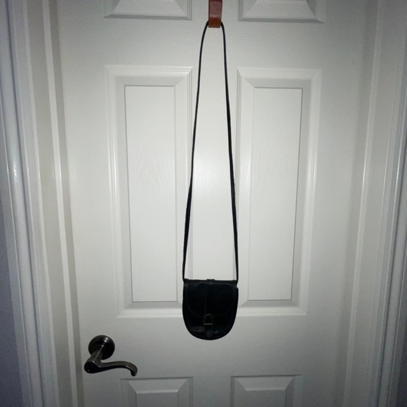 Simple Black Leather Crossbody Purse - Picture 3 of 3